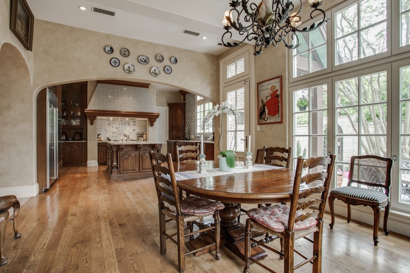 Opulent Manor In Lakehurst Avenue, Dallas, Texas opulent manor in lakehurst avenue dallas texas f0fcbb1