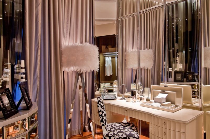 Opulent Show Flat in Grange Infinite Tower, Singapore opulent show flat in grange infinite tower singapore 5d3b1f1