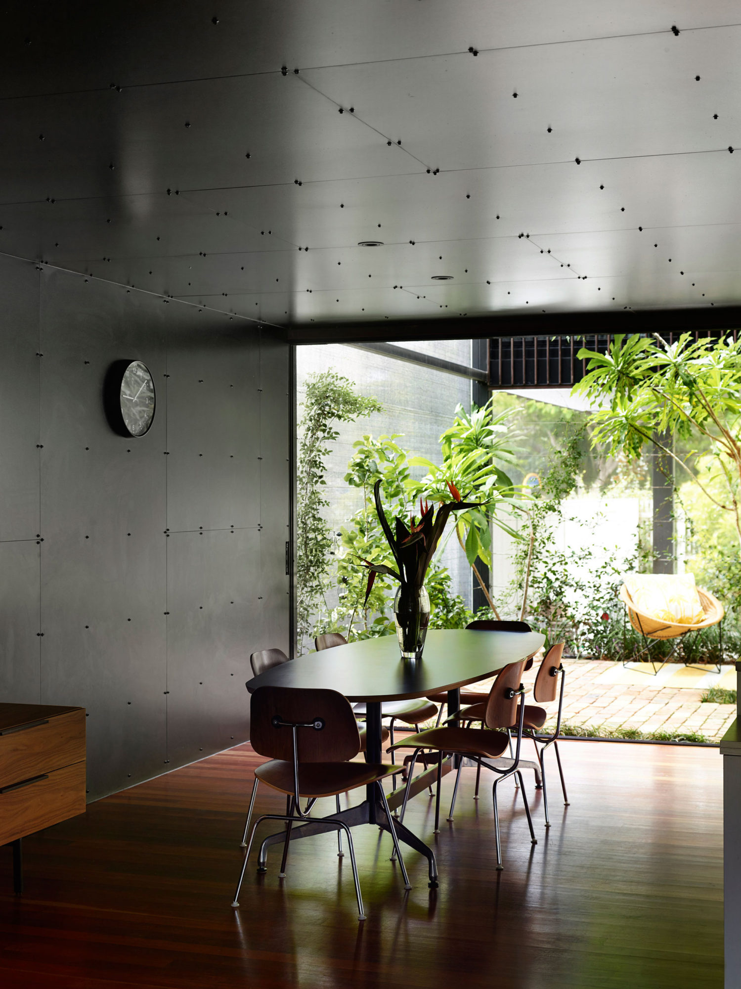 Oxlade Drive House In Brisbane, Australia oxlade drive house in brisbane australia d16f971