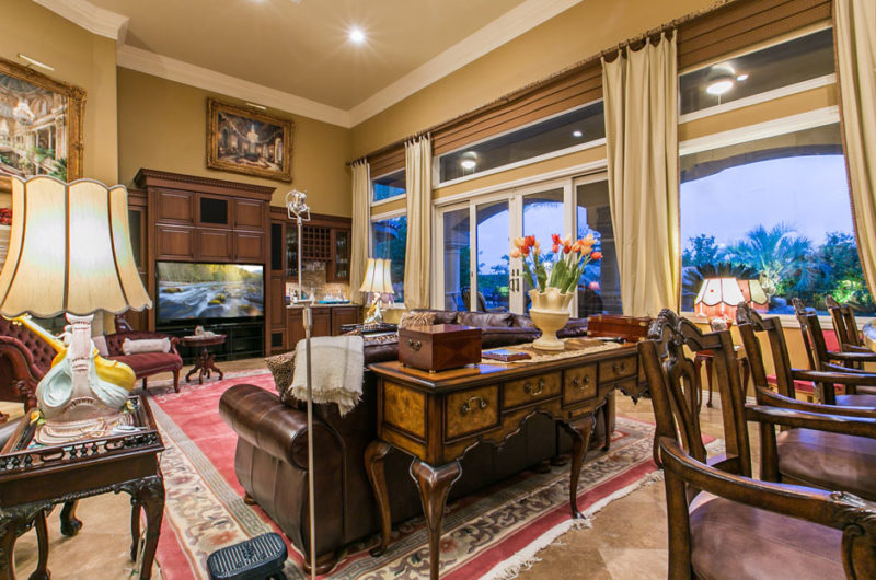 Palatial Residence in Las Vegas palatial residence in las vegas 2eb8025