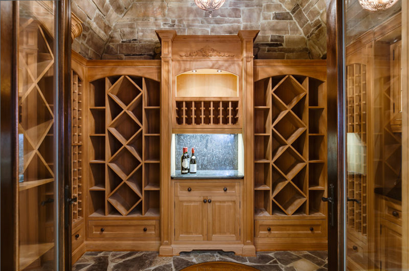 Palatial Saxony Manor palatial saxony manor bcbb522