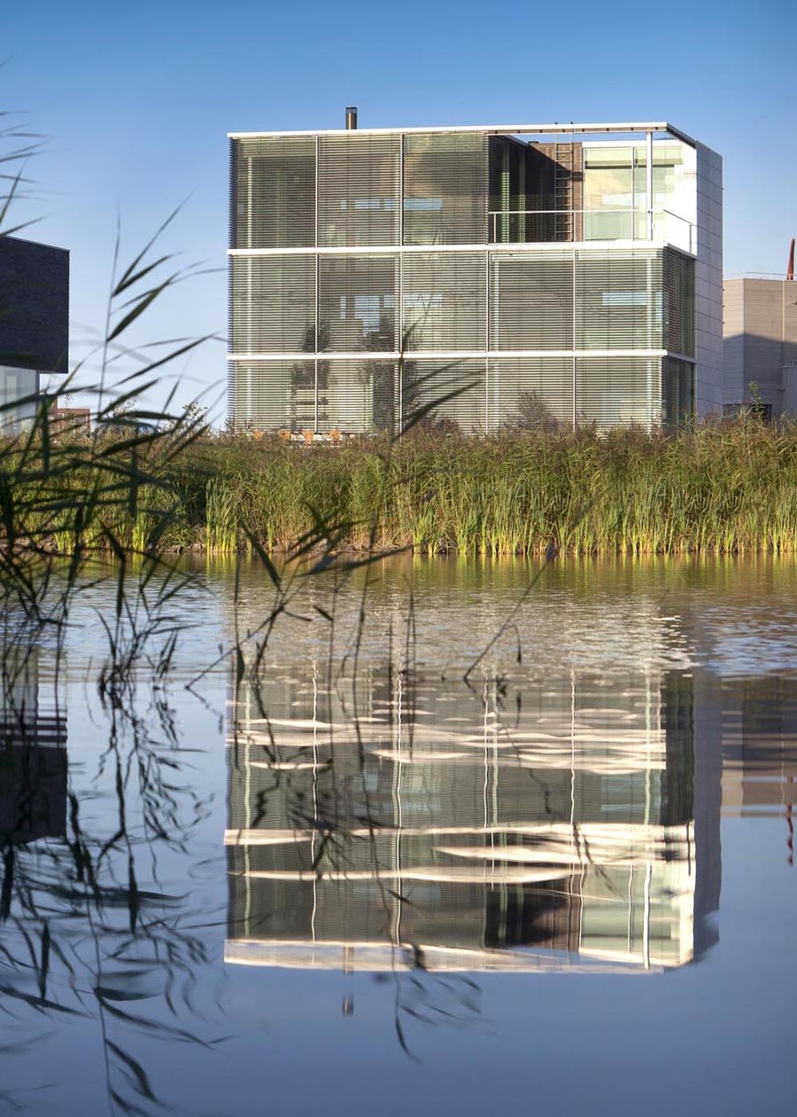Panoramic Rieteiland House by Hans van Heeswijk Architects panoramic rieteiland house by hans van heeswijk architects 3761d82