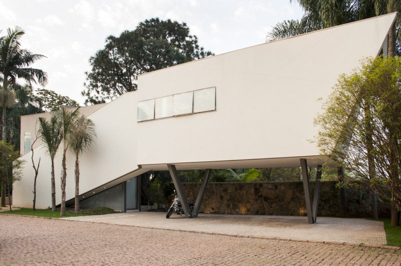 Particular Offset House by Shieh Arquitectos Associados particular offset house by shieh arquitectos associados 3d6dcd9