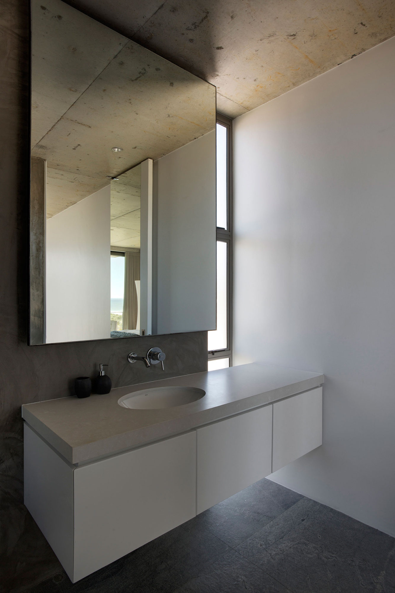 Pearl Bay Residence In Cape Town, South Africa pearl bay residence in cape town south africa 29b05c0