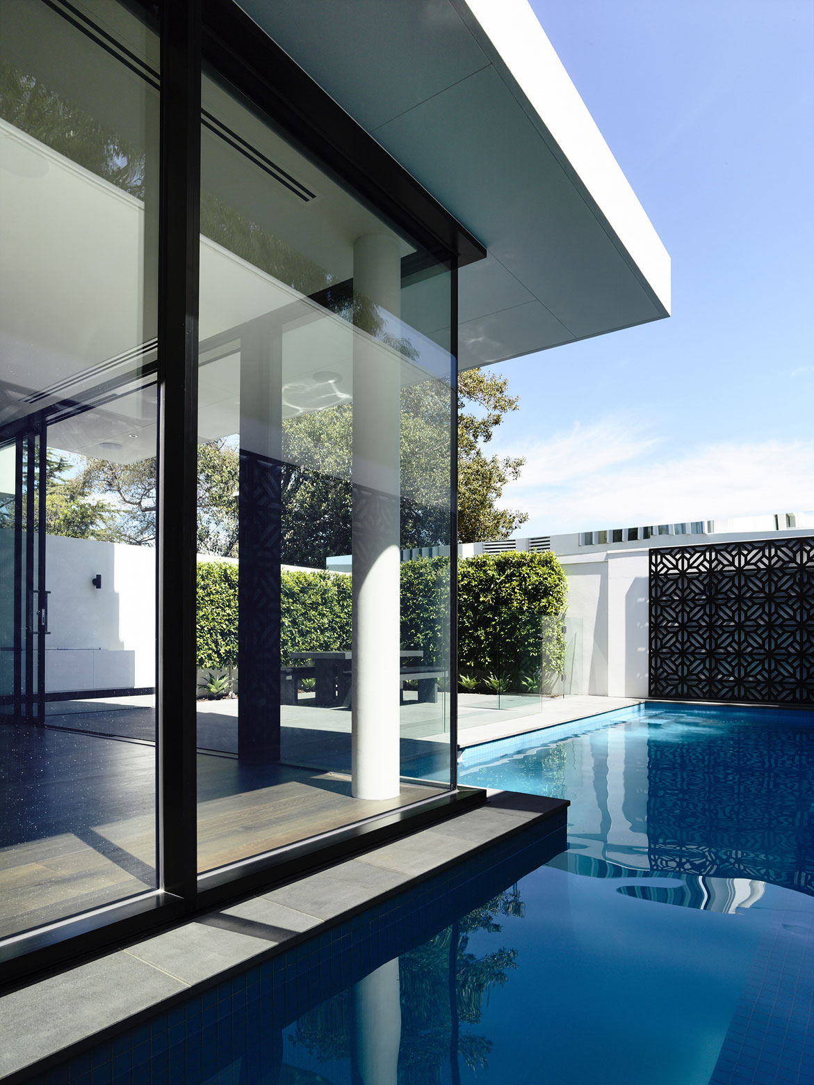 Plain Brighton Townhouses by Martin Friedrich Architects plain brighton townhouses by martin friedrich architects 3991df4