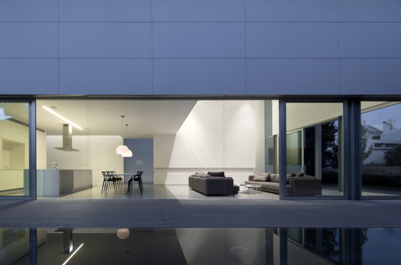 Plain G House by Axelrod Architects + Pitsou Kedem Architect plain g house by axelrod architects pitsou kedem architect eae6290
