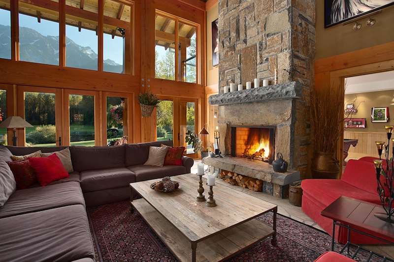 Priceless 48-acre Pemberton Estate priceless 48 acre pemberton estate 1e4280d