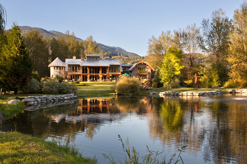 Priceless 48-acre Pemberton Estate priceless 48 acre pemberton estate 6990902