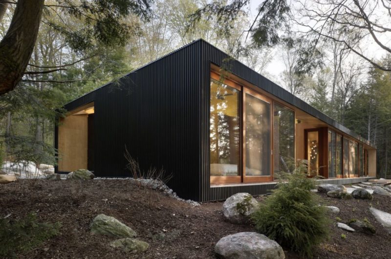 Private Clear Lake Cottage by MacLennan Jaunkalns Miller Architects private clear lake cottage by maclennan jaunkalns miller architects 59b270a