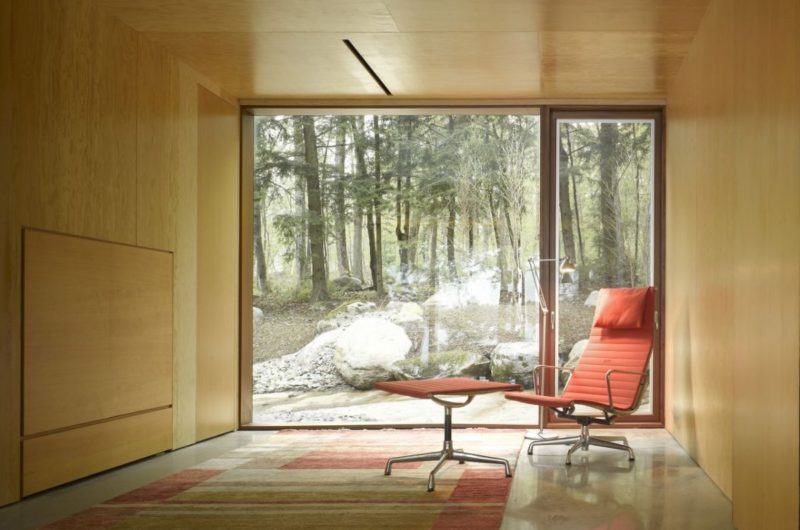 Private Clear Lake Cottage by MacLennan Jaunkalns Miller Architects private clear lake cottage by maclennan jaunkalns miller architects c251628