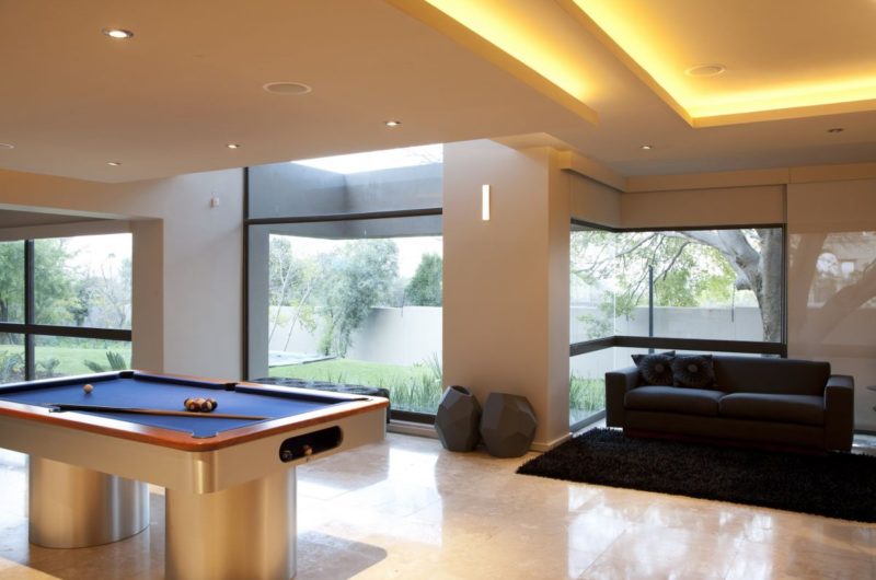 Private Eccleston Drive Residence in Johannesburg private eccleston drive residence in johannesburg 5323e52