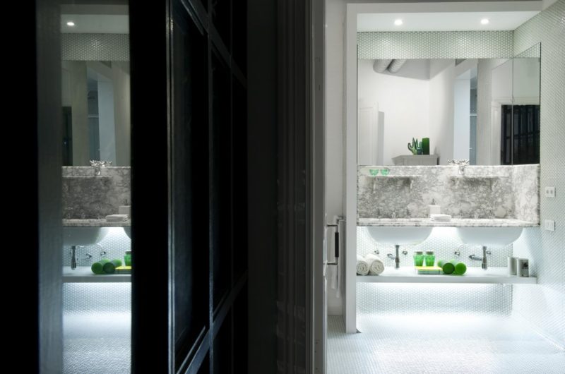 Reassuring Living by the Market by Egue & Seta reassuring living by the market by egue seta ec09f1e