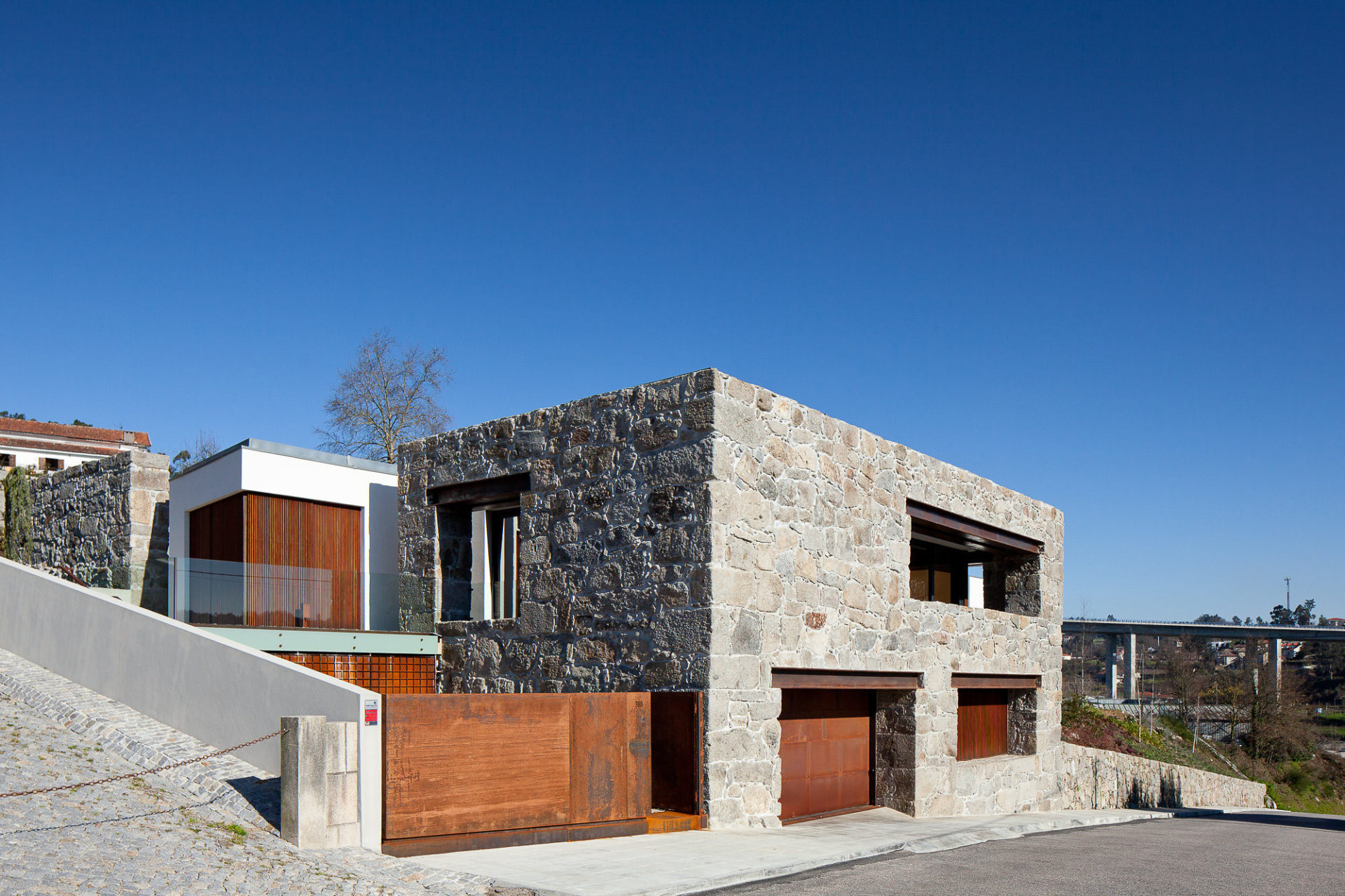 Reconstrução De Moradia Project In Felgueiras, Portugal reconstruo de moradia project in felgueiras portugal f38b5d5