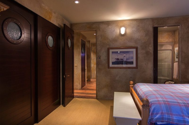 Refined Lakeshore Residence in British Columbia, Canada refined lakeshore residence in british columbia canada ccb610a