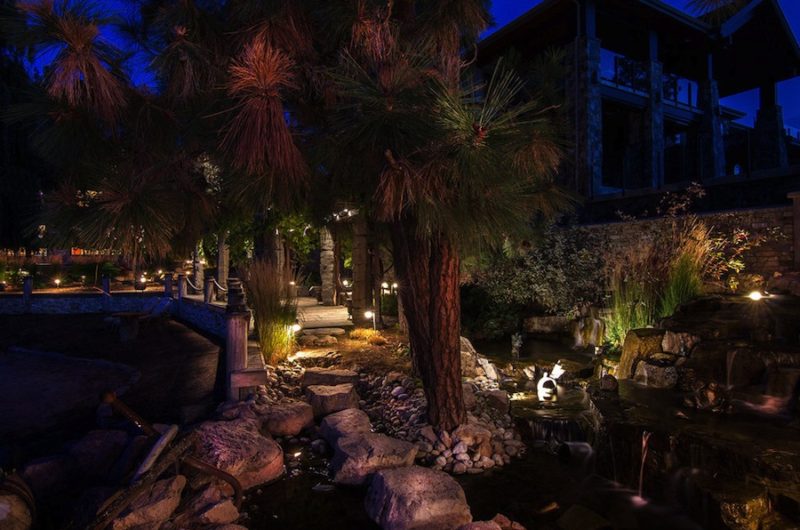 Refined Lakeshore Residence in British Columbia, Canada refined lakeshore residence in british columbia canada dc248fc