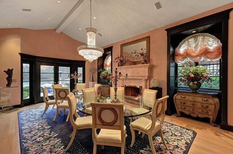 Refined Villa a Lago in Washington, USA refined villa a lago in washington usa c22e603