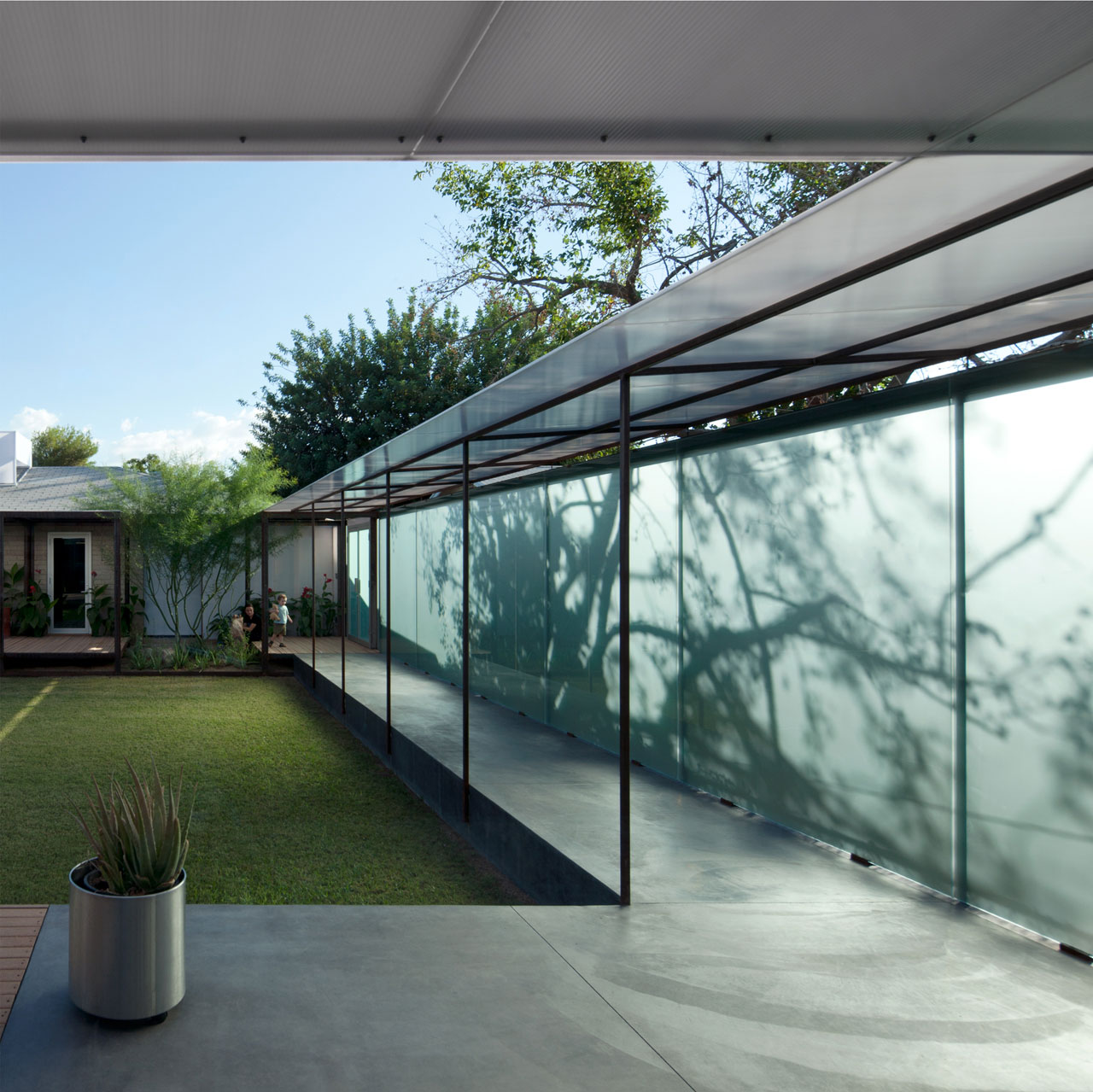 Renovated Cedar Street Residence by coLAB Studio renovated cedar street residence by colab studio ae4ddf4