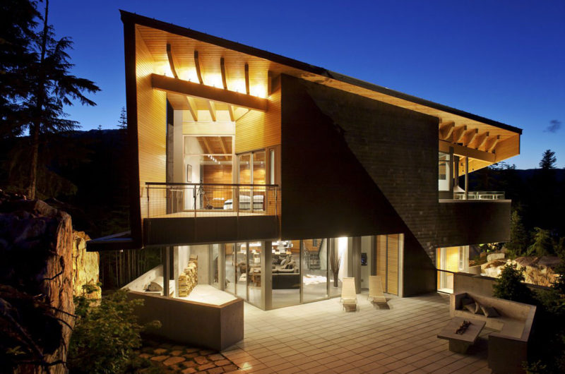 Resort-Style Whistler Residence by Battersby Howat Architects resort style whistler residence by battersby howat architects a92300d