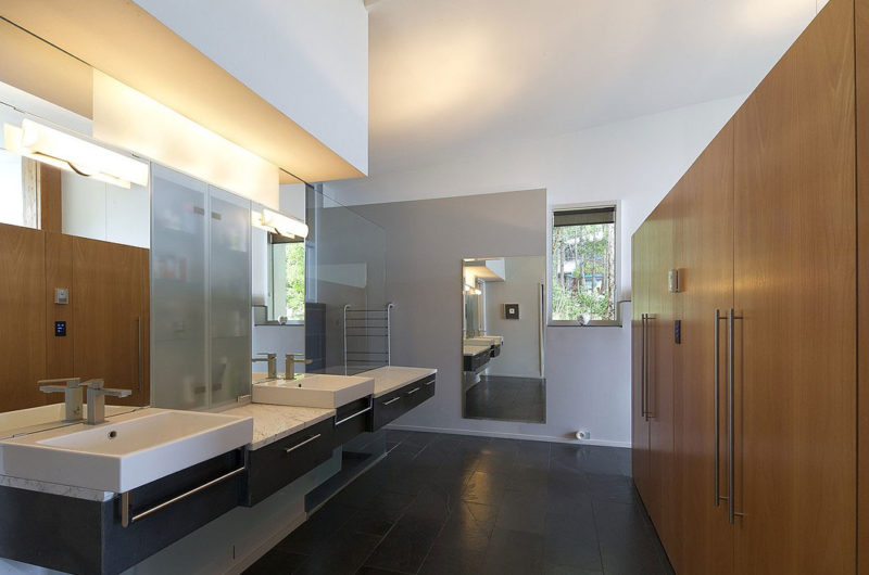 Ridge House On Pender Island, British Columbia, Canada ridge house on pender island british columbia canada b57b474