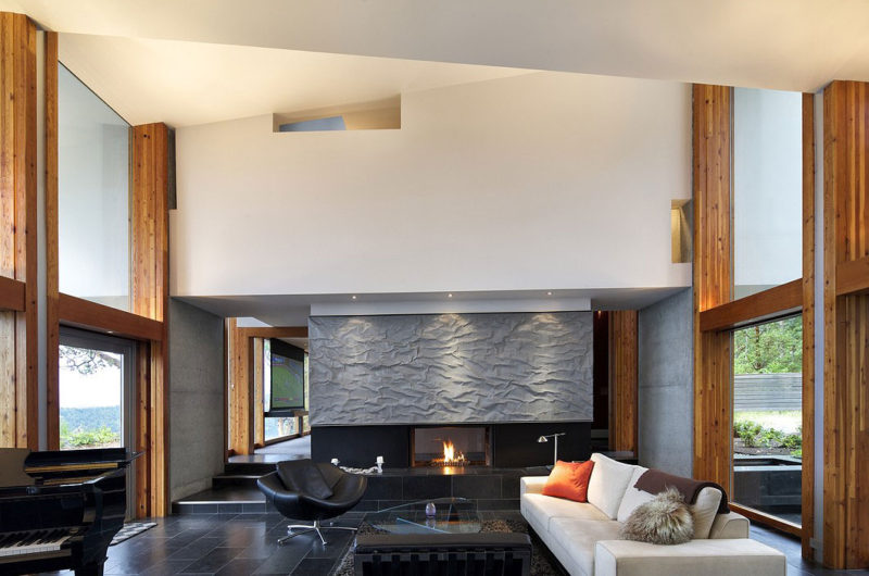 Ridge House On Pender Island, British Columbia, Canada ridge house on pender island british columbia canada d04805f