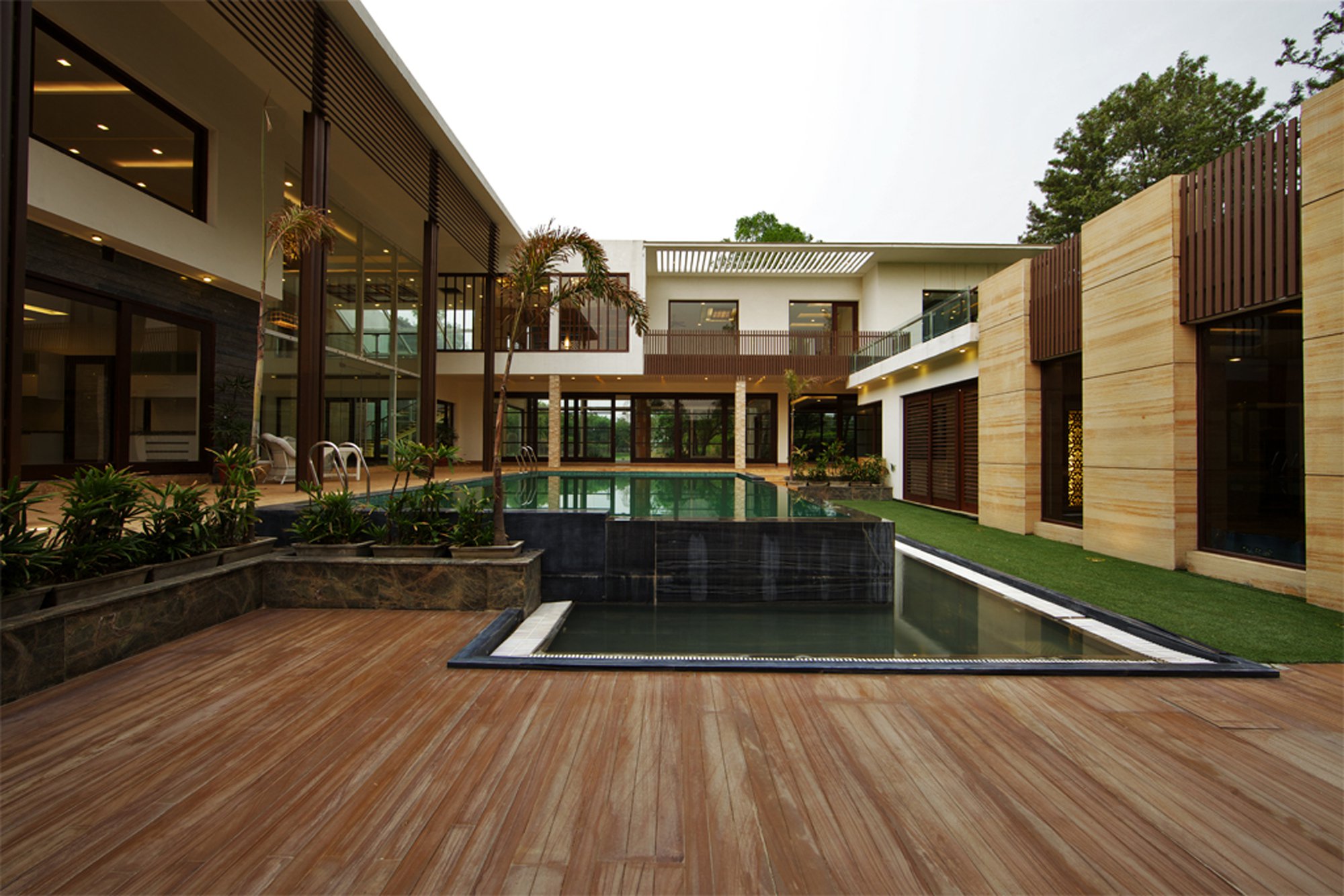 Sachdeva Farmhouse In New Delhi, India sachdeva farmhouse in new delhi india b2e761b