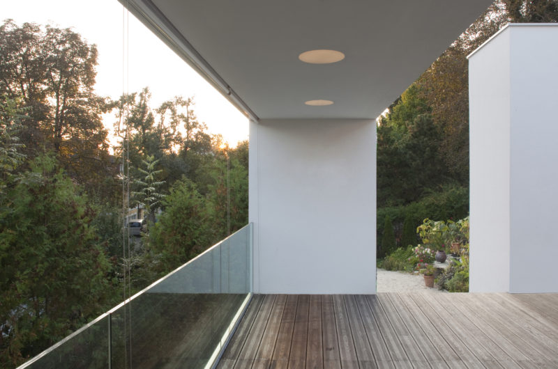 Secluded House S by Smertnik Kraut Architekten secluded house s by smertnik kraut architekten 0b84fe8