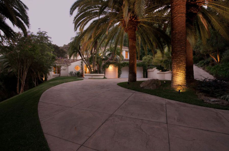 Sharon Stone’s Luxury Residence in Beverly Hills for Sale sharon stones luxury residence in beverly hills for sale af72e53