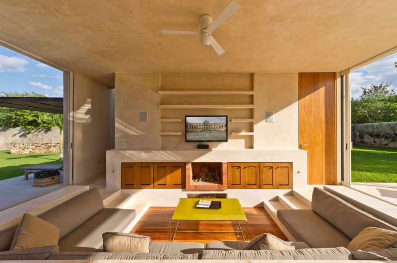 Spacious Hacienda Sac Chic by Reyes Ríos + Larraín Arquitectos spacious hacienda sac chic by reyes ros larran arquitectos bd1889e