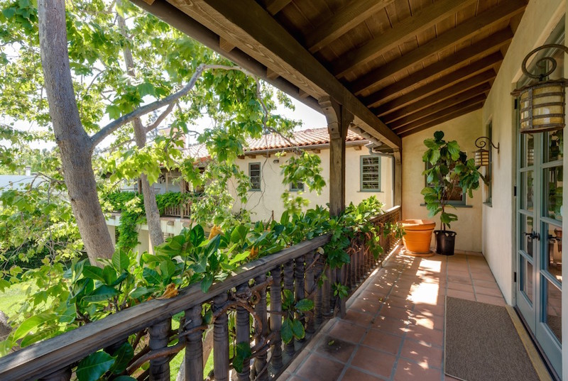 Spanish Mediterranean Residence In Los Angeles, California spanish mediterranean residence in los angeles california 23eefb8