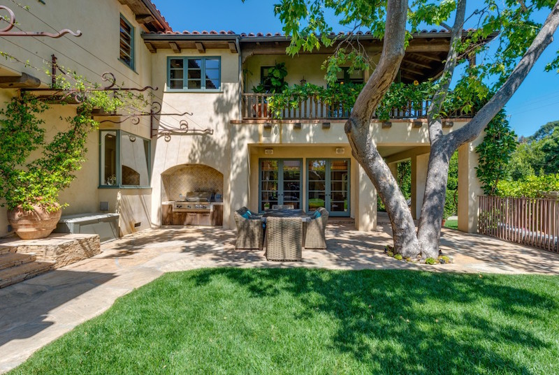 Spanish Mediterranean Residence In Los Angeles, California spanish mediterranean residence in los angeles california 5de9ed3