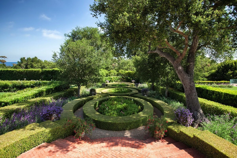 Spectacular Les Chenes Residence in California, USA spectacular les chenes residence in california usa fac44f3