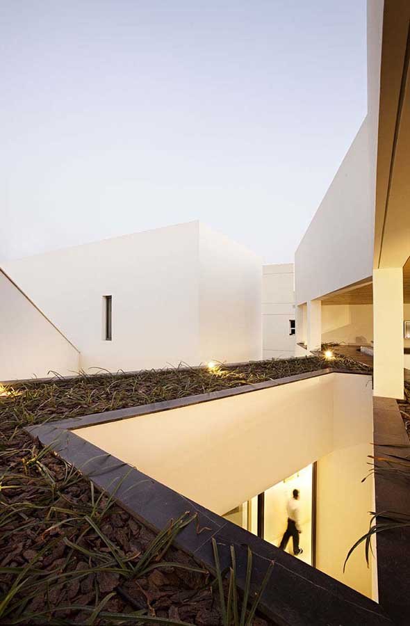Spectacular Secret House by AGi Architects spectacular secret house by agi architects a31d629
