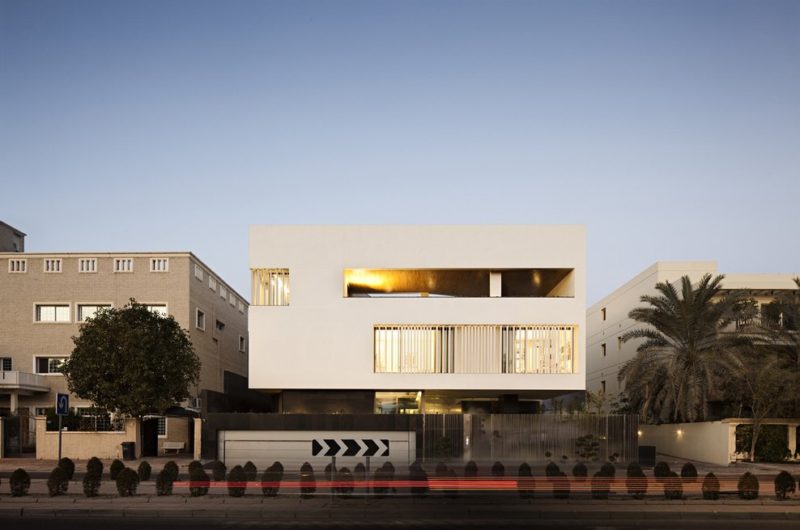 Spectacular Secret House by AGi Architects spectacular secret house by agi architects f6b3cae