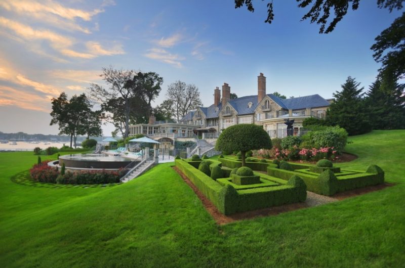 Spectacular Waterfront Estate Priced at $30,000,000 spectacular waterfront estate priced at 30000000 9d52bca