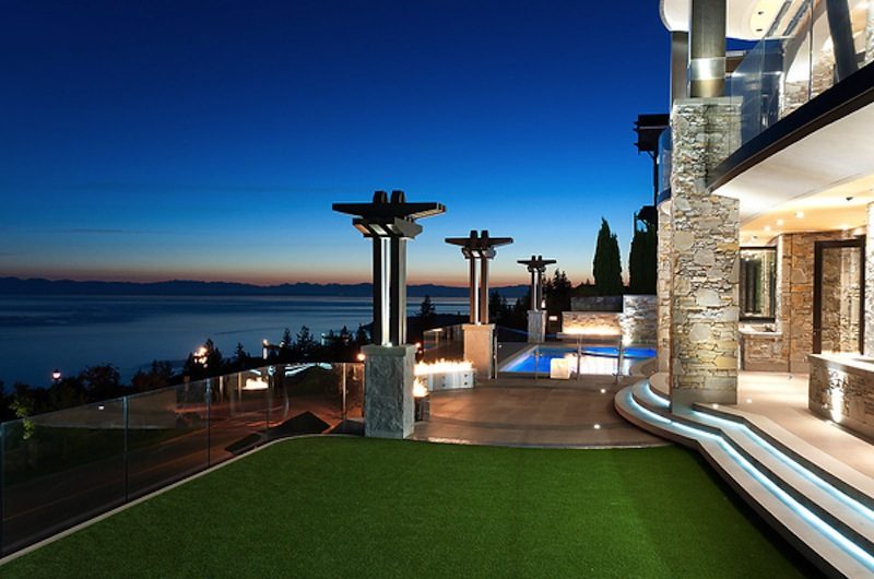 Spectacular Whitby Estates Residence in Vancouver, Canada spectacular whitby estates residence in vancouver canada 9f09f4d