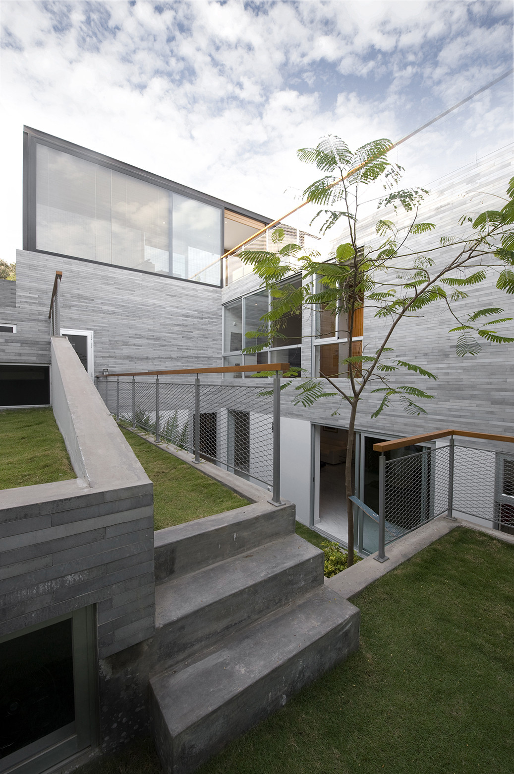 Spiral Garden House In San Isidro, Peru spiral garden house in san isidro peru 88b2703