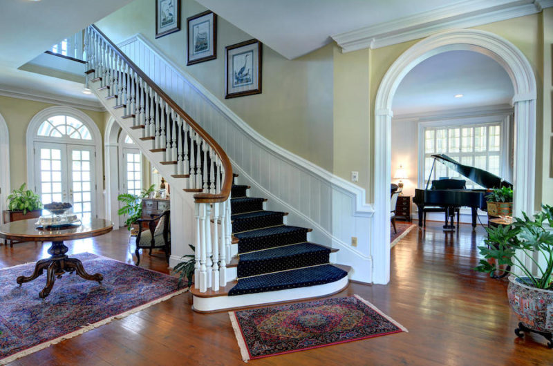 Splendid White Hall Residence in North Carolina, USA splendid white hall residence in north carolina usa 285cda6