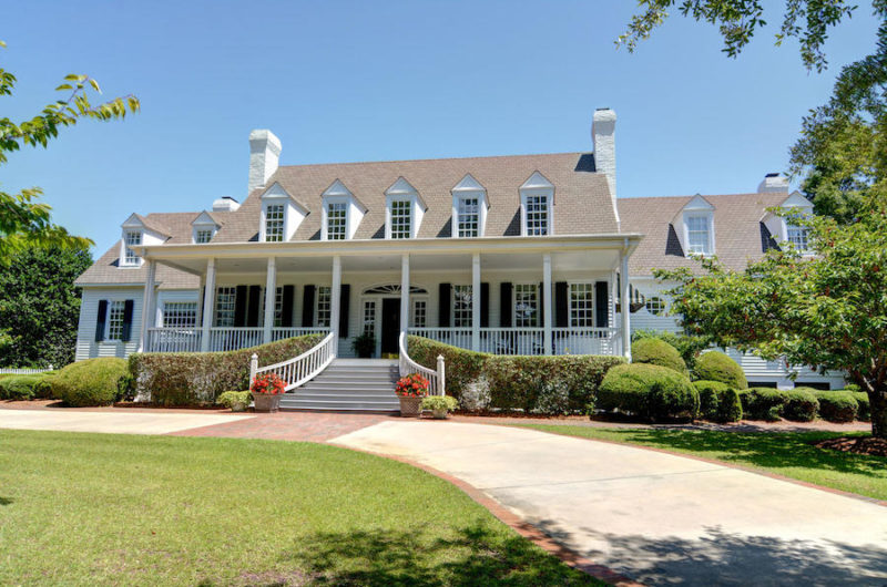 Splendid White Hall Residence in North Carolina, USA splendid white hall residence in north carolina usa ae7fc90