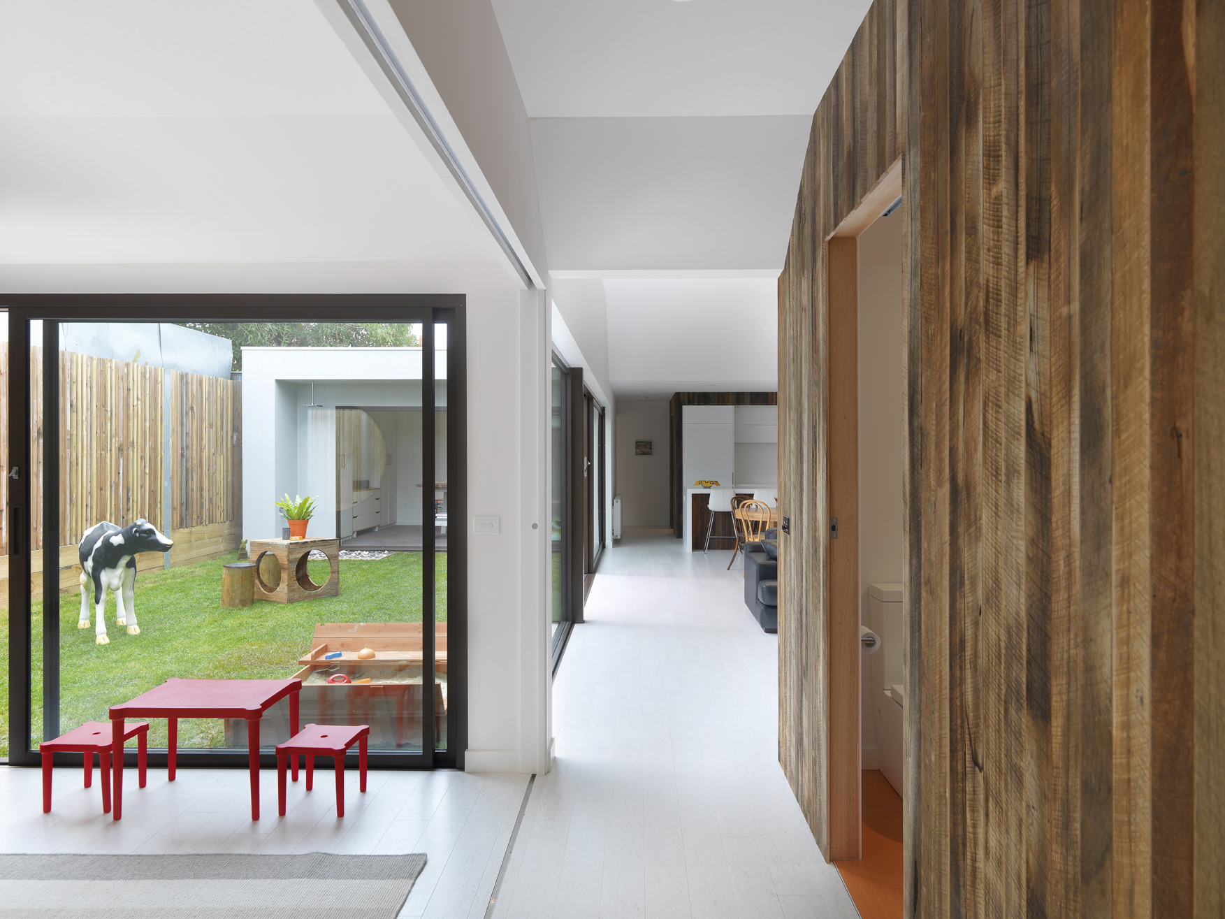 St Kilda House By Jost Architects In Australia st kilda house by jost architects in australia 214cdd9