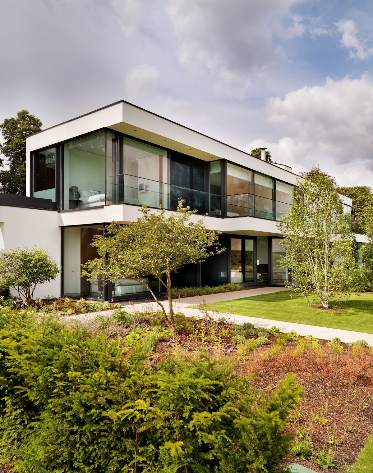 Stunning Berkshire Residence In England stunning berkshire residence in england 0cc30aa
