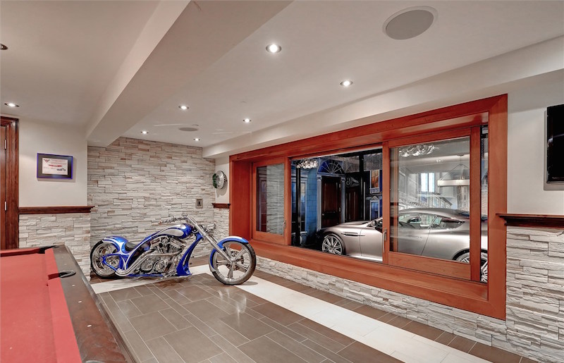 Stunning Lakefront Home In Mississauga, Ontario, Canada stunning lakefront home in mississauga ontario canada e6129c7