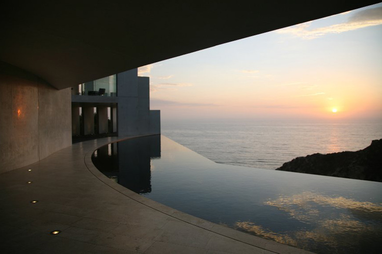 Stunning Razor Residence by Wallace E. Cunningham stunning razor residence by wallace e cunningham 813e6f0