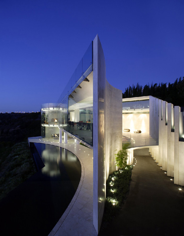 Stunning Razor Residence by Wallace E. Cunningham stunning razor residence by wallace e cunningham ae65319