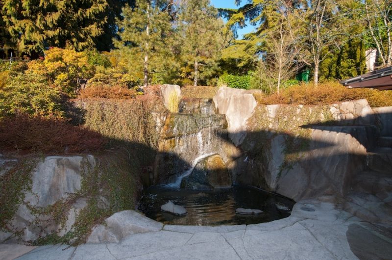 Sumptuous Altamont Estate In British Columbia sumptuous altamont estate in british columbia 12faaea