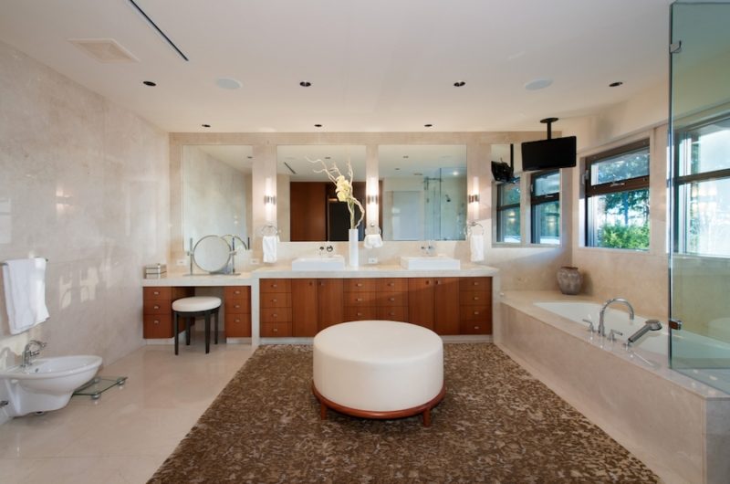 Sumptuous Altamont Estate In British Columbia sumptuous altamont estate in british columbia 85b799f