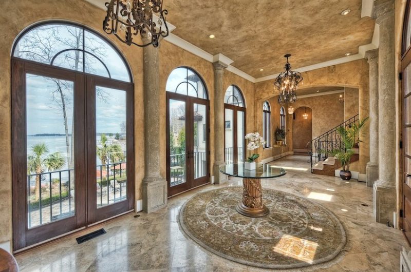 Sumptuous Cornelius Waterfront Estate In North Carolina, USA sumptuous cornelius waterfront estate in north carolina usa 56e54ba