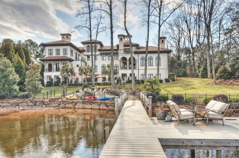 Sumptuous Cornelius Waterfront Estate In North Carolina, USA sumptuous cornelius waterfront estate in north carolina usa 80f197a