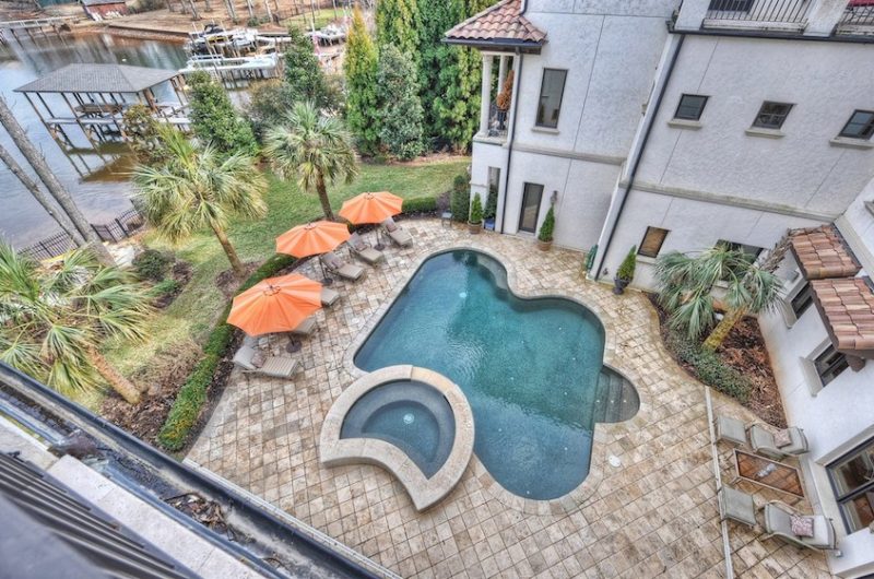 Sumptuous Cornelius Waterfront Estate In North Carolina, USA sumptuous cornelius waterfront estate in north carolina usa cffe430