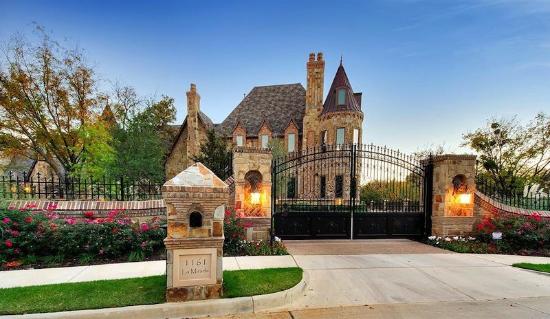 Superb Fit For Royalty Property superb fit for royalty property 47dbc5c