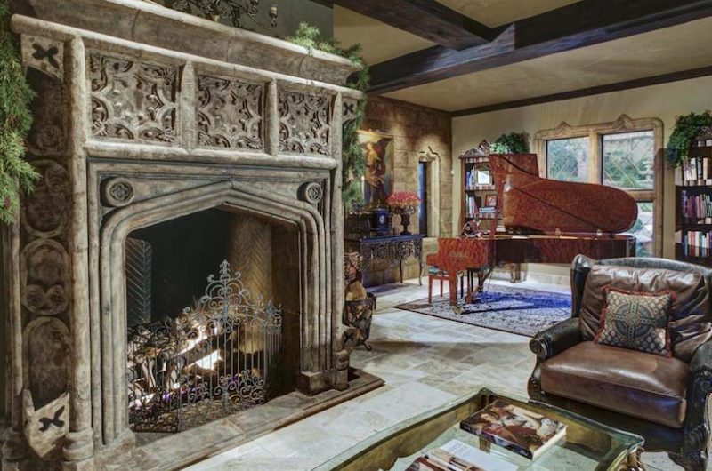 Superb Medieval-Looking Mansion in Arizona, United States superb medieval looking mansion in arizona united states 3056897